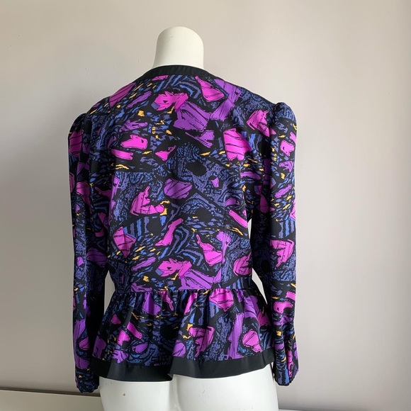 80’s Vintage Ruffle Waist Blouse - Picture 4 of 7